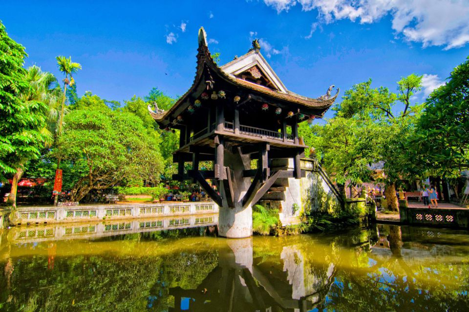 One Pillar Pagoda raised on its single stone column above a lotus pond